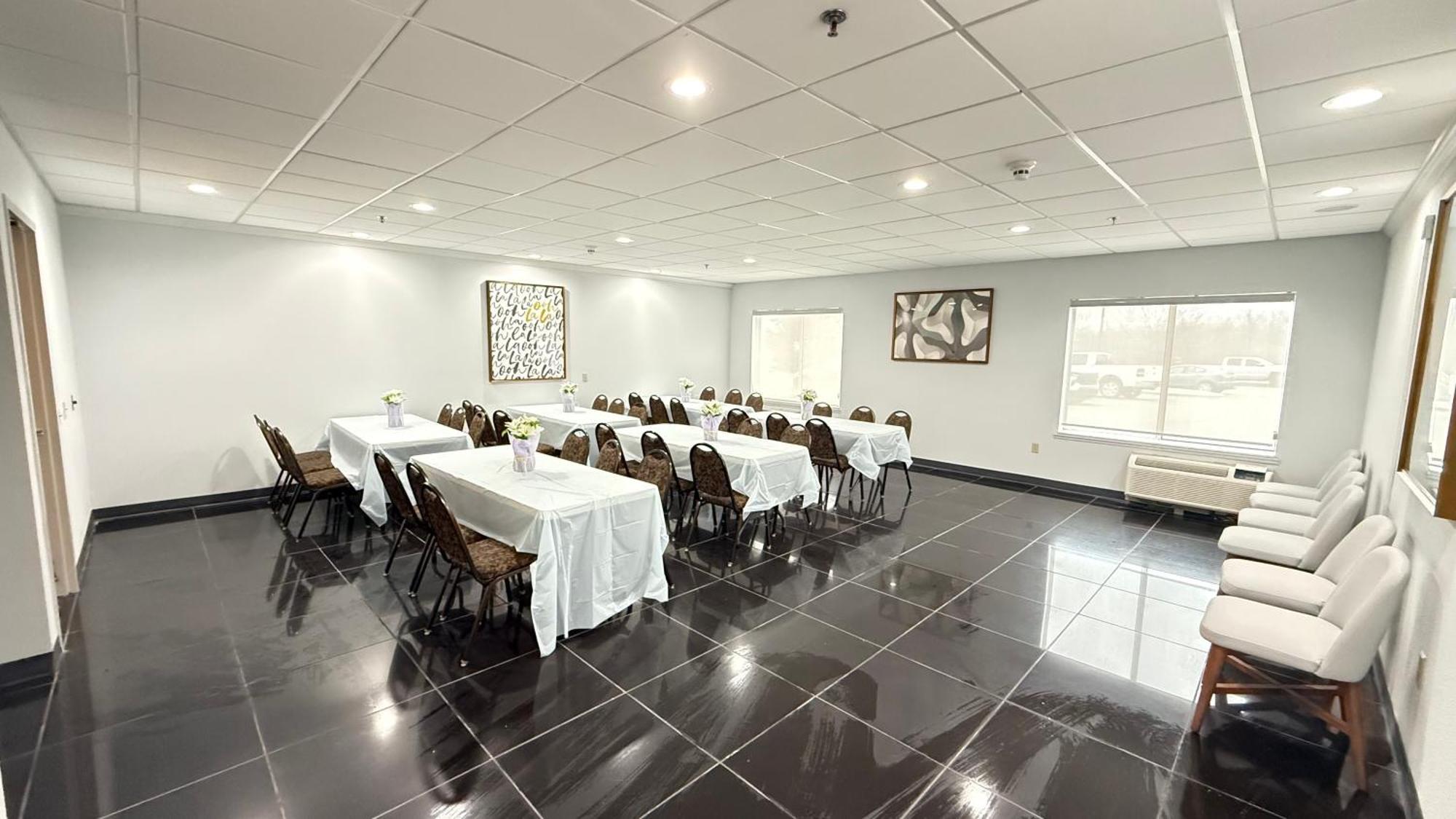 Comfort & East - Monona 3* Madison