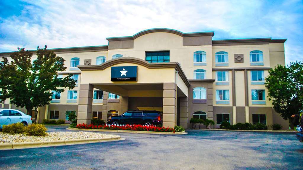 Comfort & East - Monona Hotel Madison