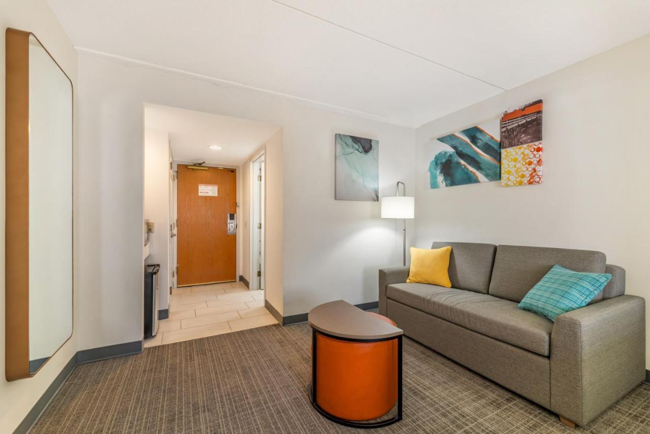 Comfort & East - Monona 3*