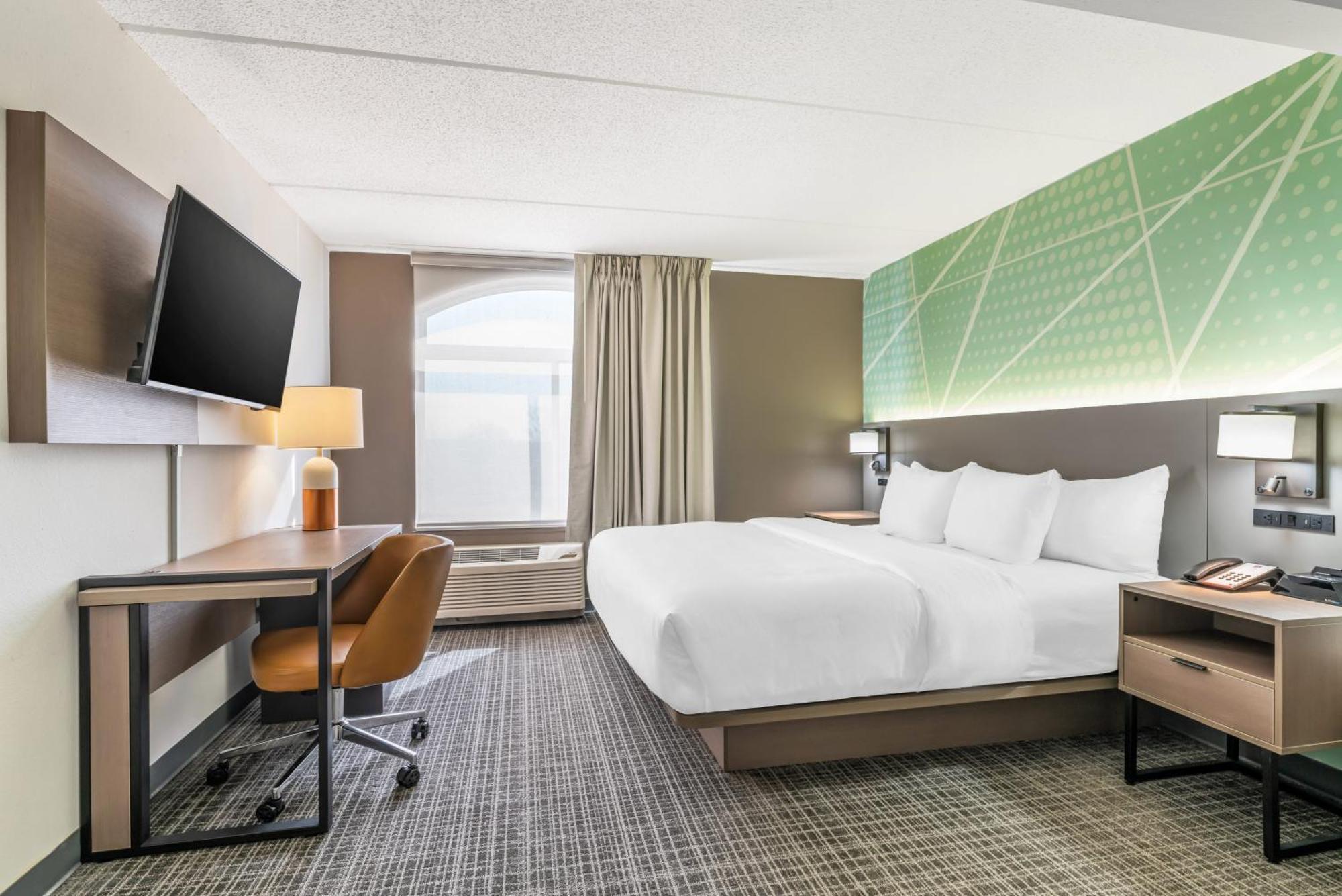 Comfort & East - Monona Hotel 3*